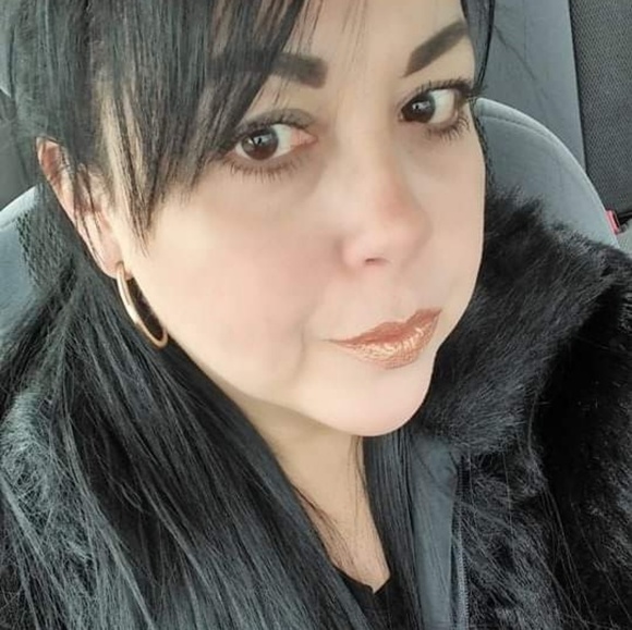 Poshmark profile picture for @jcd